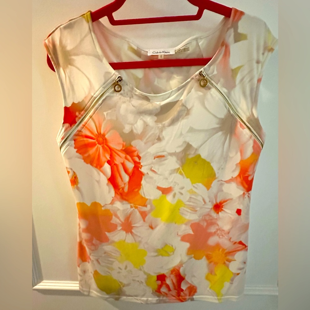 Calvin Klein floral top